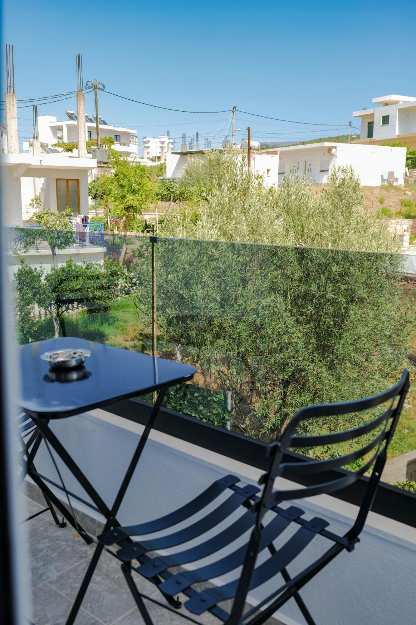 La Maison Boutique Hotel Εξαμίλιο Εξωτερικό φωτογραφία